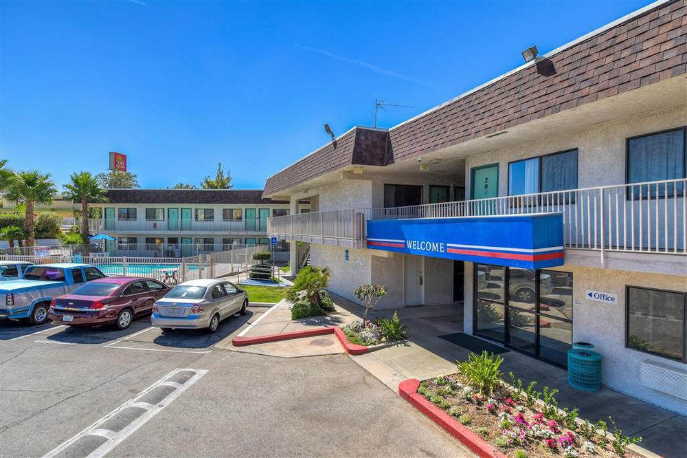 Motel 6-Palmdale, Ca Екстер'єр фото